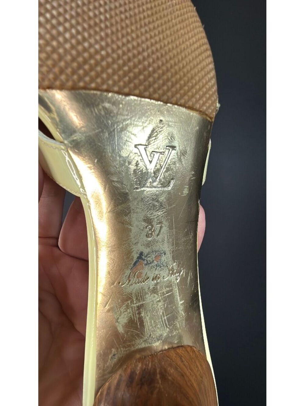 Louis Vuitton Cream Cutout Mule Heel - Picture 6 of 8